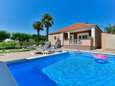 Holiday house Meri in Benkovac - Holiday house