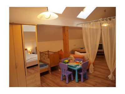 Apartment Apartment/Wohn-Schlafraum/Dusche, WC - Features photo 26