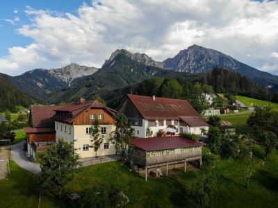 Apartment Schlafen im Holzfass in Spital am Pyhrn - Apartment