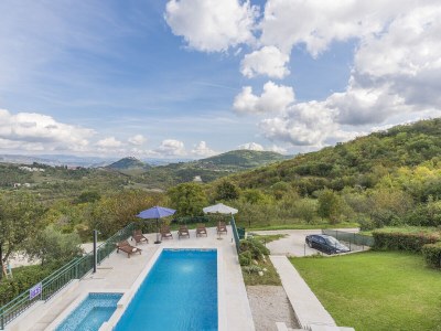 Villa Villa Ana Spinovci in Karojba - Villa