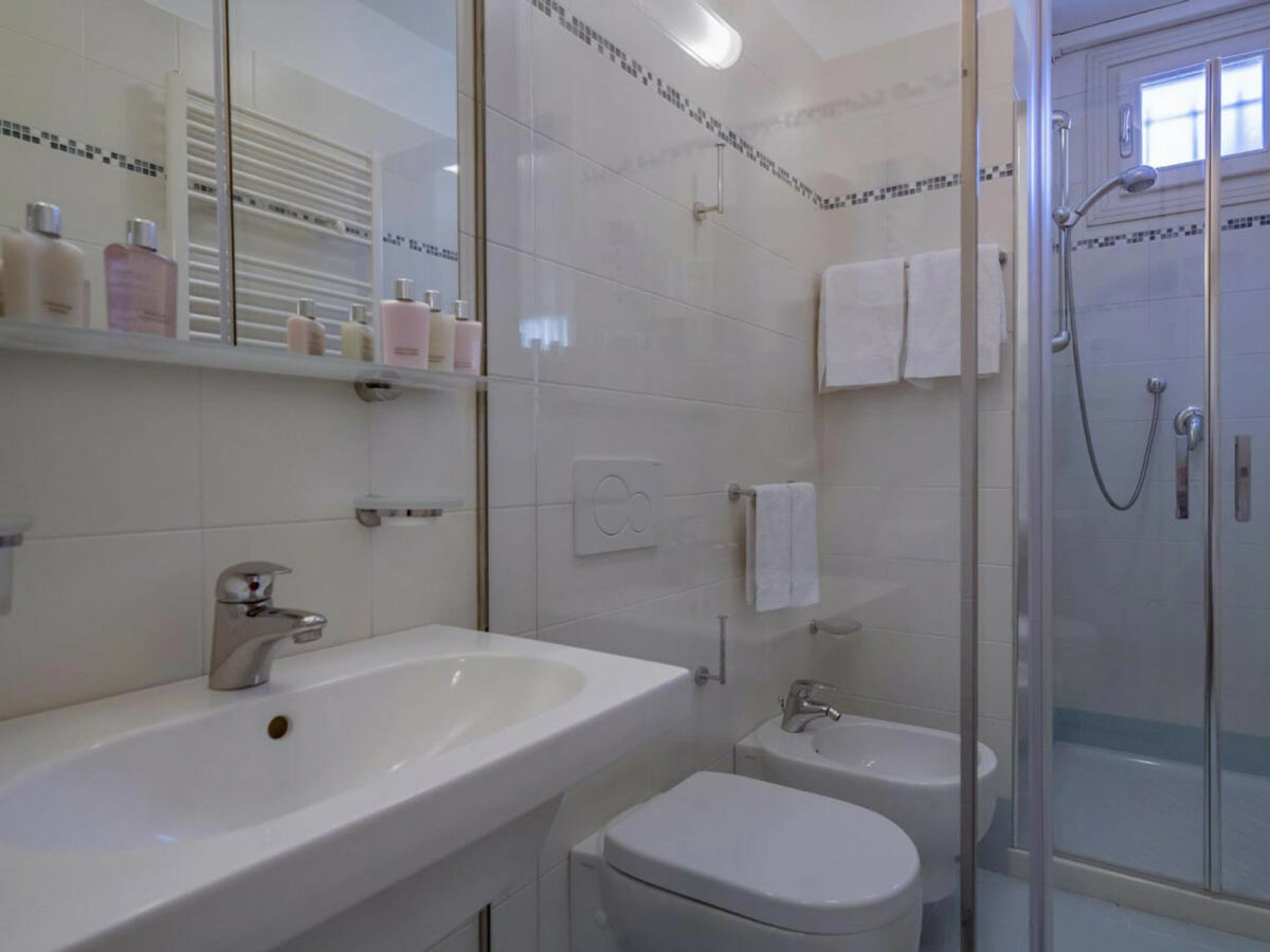 Apartment Lo Squero 3 Balcony (2nd floor) - Features photo 3