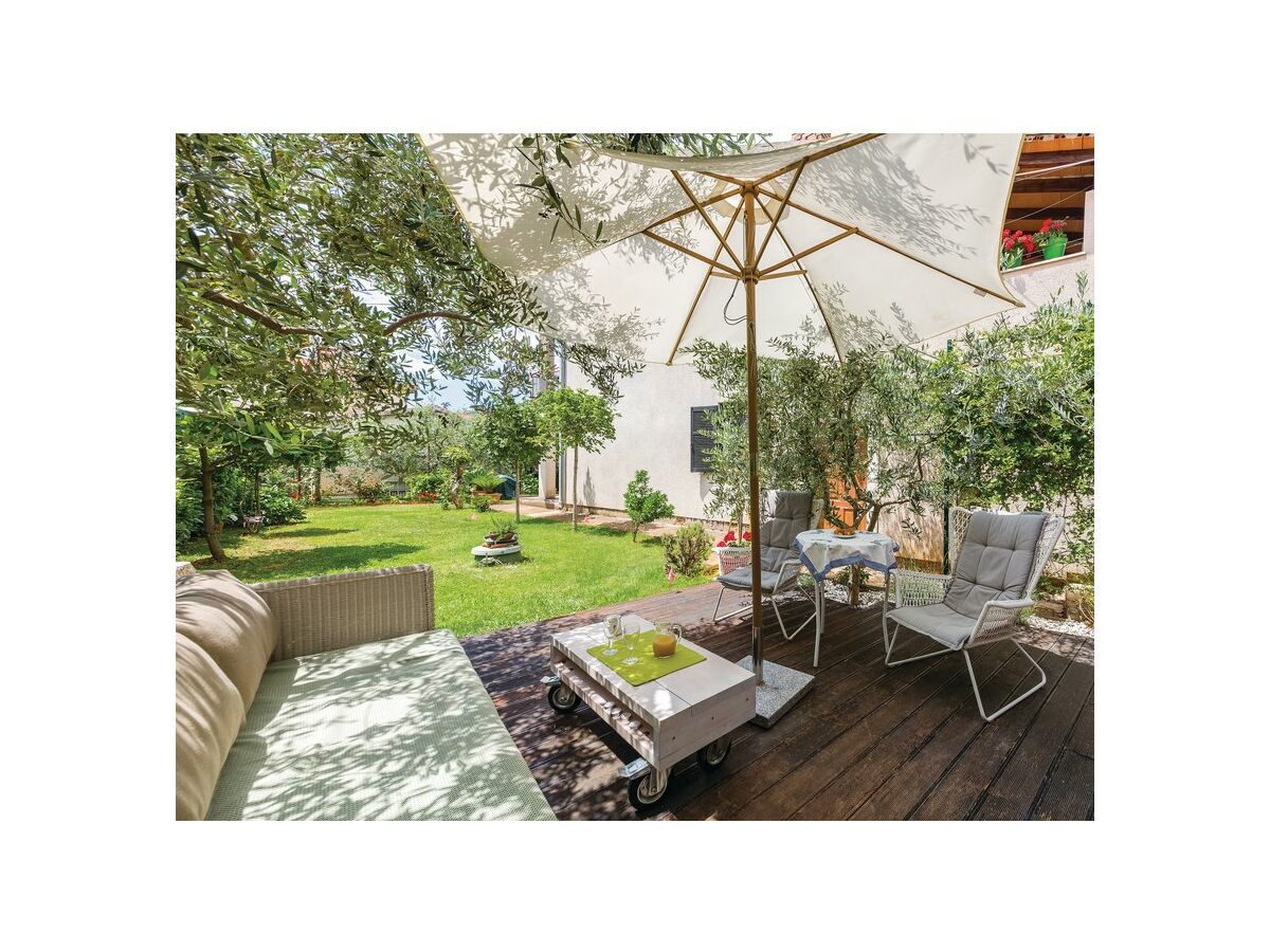 Holiday house N.17 with a nice garden