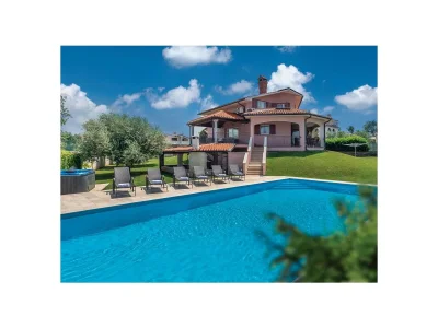 Villa Francesca with whirlpool in Nova Vas - Villa