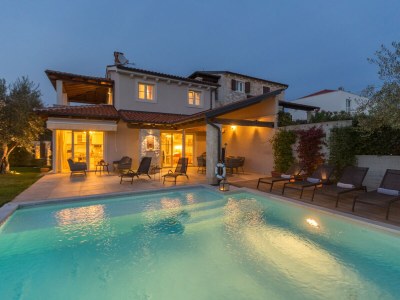 Villa Villa with pool and panoramic view in Sv. Lovrec - Villa
