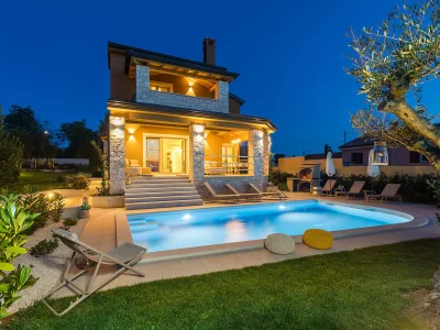 Villa Mikela with pool and panoramic view in Vizinada - Villa