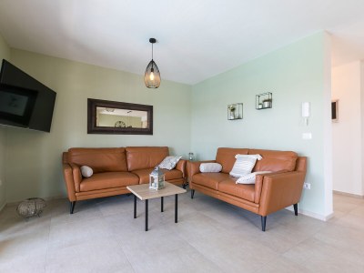 Villa Mikela with pool and panoramic view - Features photo 12