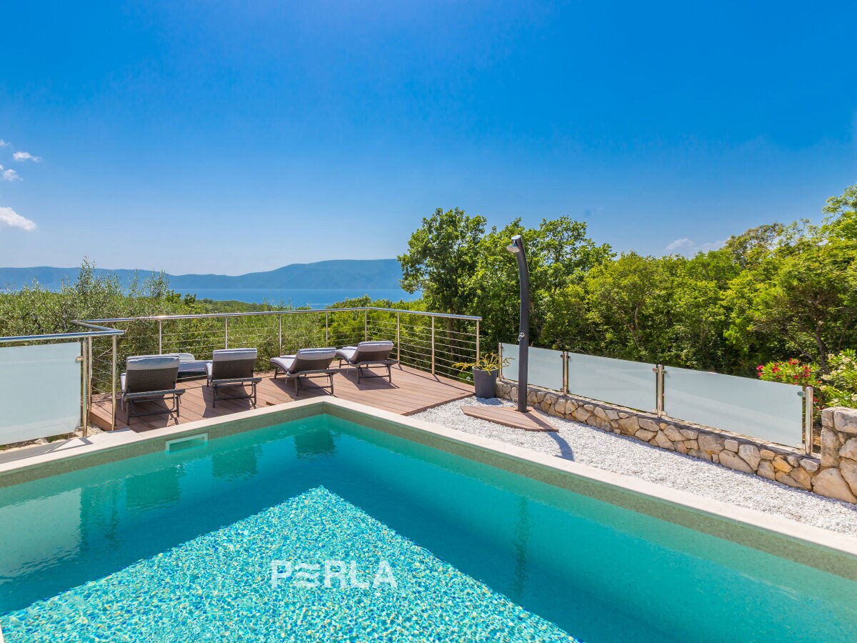 Holiday apartment FELINE with pool 400m from the beach - Outdoor photo 2