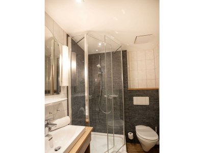 Apartment Apartment "1-2" - 1 Schlafraum mit Dusche/WC - Features photo 24