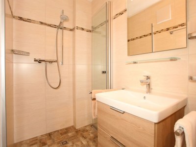 Apartment Appartement   Dusche/WC   "E" - Outdoor photo 34