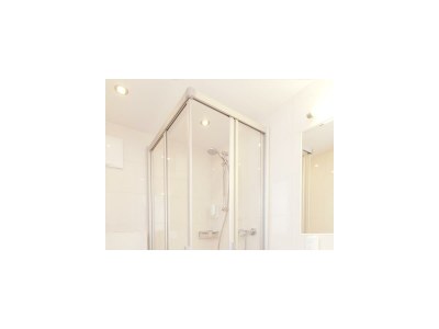 Holiday room Familienzimmer mit Dusche, WC - Features photo 52