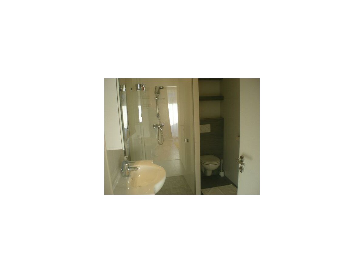 Apartment Apartment/Wohn-Schlafraum/Dusche, WC - Outdoor photo 5