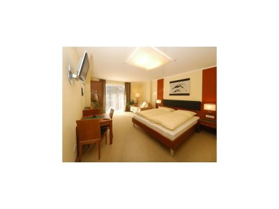 Holiday room Doppelzimmer mit Dusche, WC - Features photo 10