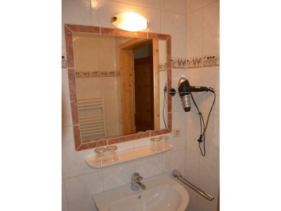 Holiday room Doppelzimmer mit Dusche, WC, Balkon - Features photo 24