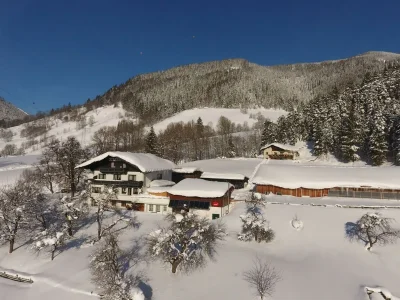 Apartment Enzian, 2 Schlafräume/Bad, WC in Schladming - Apartment