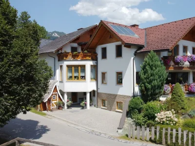 Apartment Hauser Kaibling: 1 Schlafraum/Dusche, WC - Outdoor photo 3