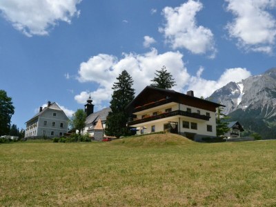 Holiday room Einzelzimmer mit Dusche, WC in Ramsau am Dachstein - Holiday room