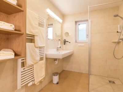Holiday room Einzelzimmer ohne Balkon, DU/WC - Outdoor photo 70
