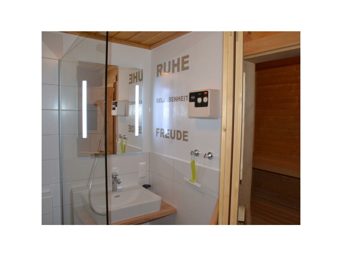Apartment Apartment/3 Schlafräume/Dusche, Bad, WC