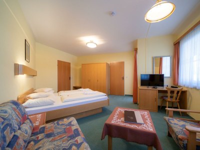Holiday room Doppelzimmer C mit Dusche od. Bad, WC - Outdoor photo 75