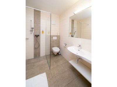 Holiday room Doppelzimmer C mit Dusche od. Bad, WC - Outdoor photo 106