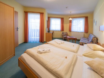 Holiday room Doppelzimmer A mit Dusche, WC - Outdoor photo 2