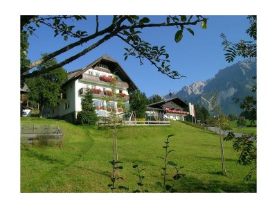 Holiday room Doppelzimmer B mit Dusche od. Bad, WC - Outdoor photo 18