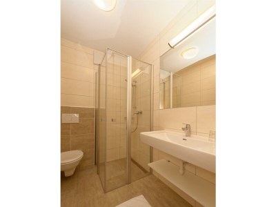 Holiday room Doppelzimmer B mit Dusche od. Bad, WC - Features photo 144