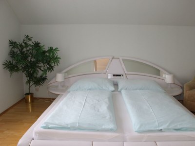 Apartment Appartement "B" - 2 Schlafräume, Dusche, Bad, WC - Outdoor photo 15