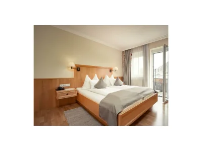 Holiday room Herbstpur, Wohlfühlzimmer "Komfort Plus" in Aigen im Ennstal - Holiday room