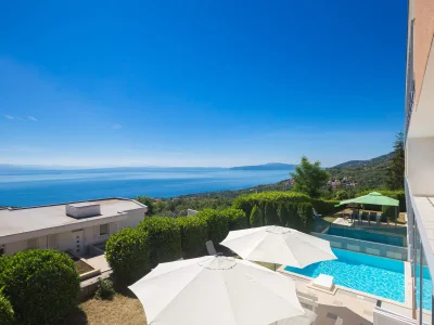 Villa Villa THALASSA mit beheiztem Pool und Meerblick bei Opatija in Opatija - Villa
