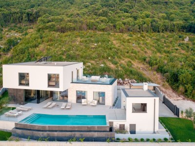Villa rOvni - Outdoor photo 3