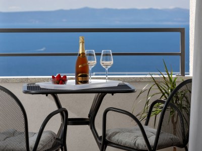 Holiday house Lungo Mare in Makarska - Outdoor photo 2