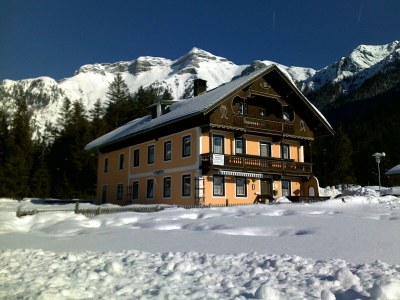 Holiday room Ferienhaus Waldeck in Steinberg am Rofan - Holiday room