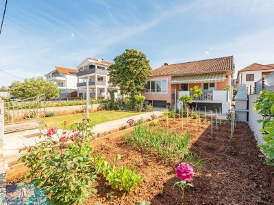 Apartment Holiday House Anica - Outdoor photo 3