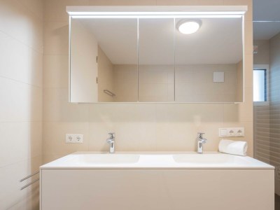 Apartment TOP 6, Dusche und Bad, WC, 2 Schlafräume, 89m² - Outdoor photo 23