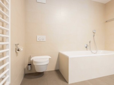 Apartment TOP 6, Dusche und Bad, WC, 2 Schlafräume, 89m² - Features photo 31