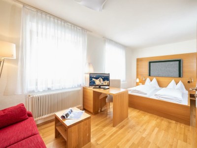 Holiday room Doppelzimmer mit DU od. Bad, Couch ohne Balkon - Features photo 42