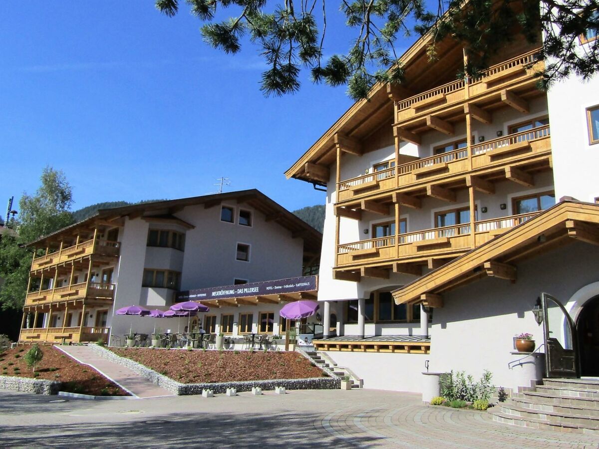 Apartment Appartement/Fewo, Küche, WZ, 3 SZ, 3DU/WC, Balkon