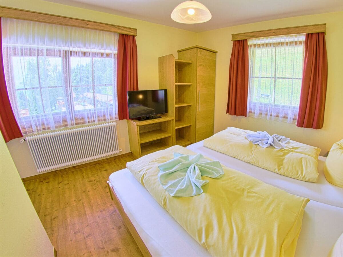 Holiday room Familienzimmer TYP 2, DU, WC, Balkon ab 4 N. HP