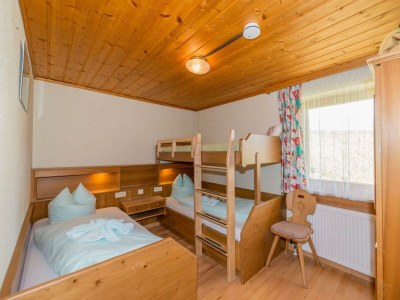 Holiday room Dach-Doppelzimmer mit Balkon, ab 4 Nächte HP - Outdoor photo 37