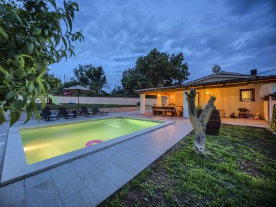 Villa Villa G with pool in Barban - Villa