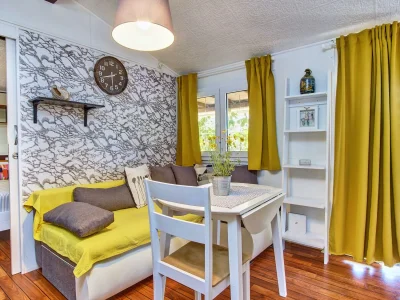 Holiday house LA MER on the beach with sea view and large garden - Features photo 28