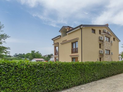 Apartment Apartment Complex Hana in Funtana - Apartment Hana II with Terrace - Outdoor photo 8