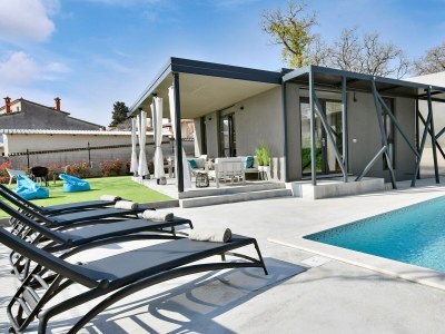 Villa Villa Barcolana - Modern Villa Barcolana with a swimming pool in Baderna - Villa