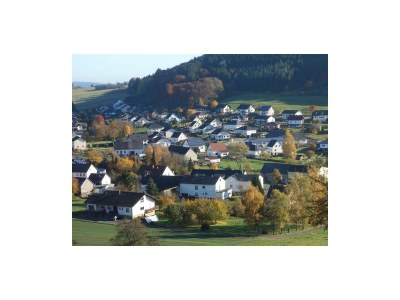 Apartment 4-Bett-Ferienwohnung mit Dusche und Bad/WC in Oberstadtfeld - Apartment