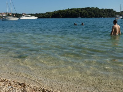 Holiday apartment BRINA with a pleasant terrace near Pula - Environment photo 32