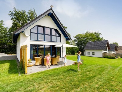 Apartment Rotes Ferienhaus, Dusche/WC, Terrasse bis 4 Pers. - Outdoor photo 3