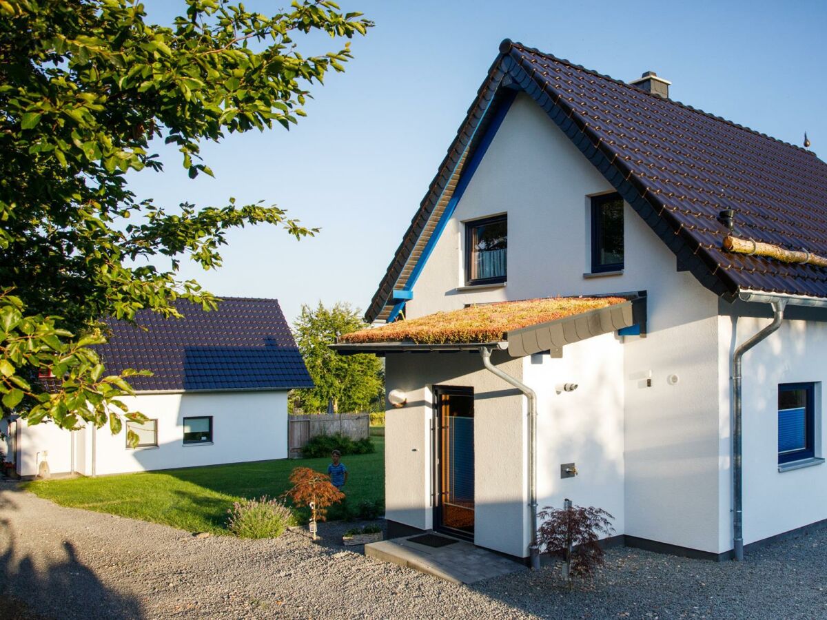 Apartment Blaues Ferienhaus, Dusche/WC, Terrasse bis 4 Pers.