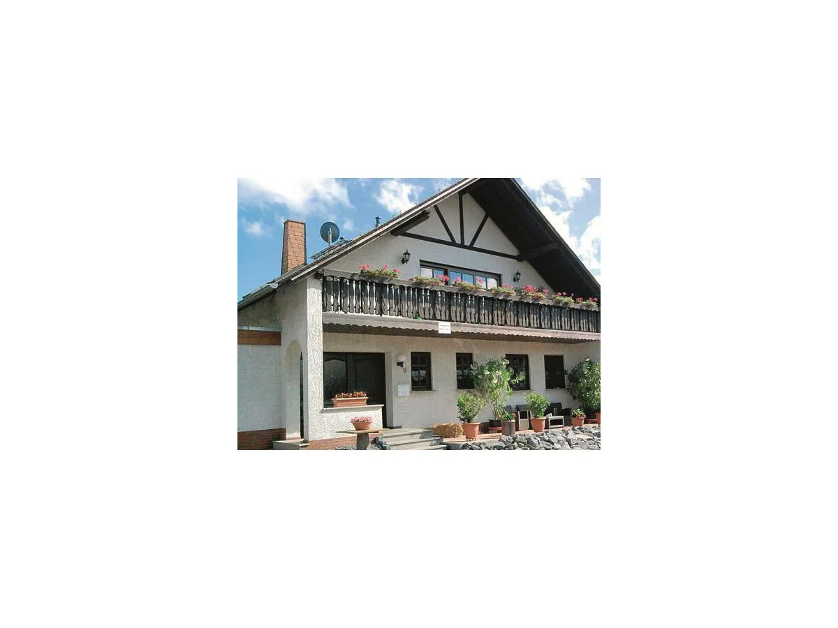 Apartment 2-Bett-Ferienwohnung - Maifeld