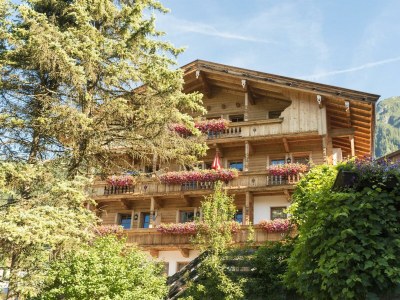 Apartment Deluxe Apartment mit 3 Schlafzimmer und Südbalkon - Outdoor photo 2